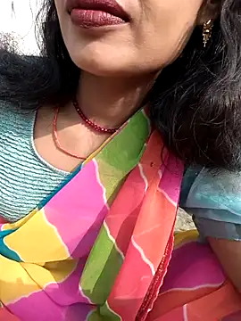 Eshna Dabral online show from 12, 11, 2025