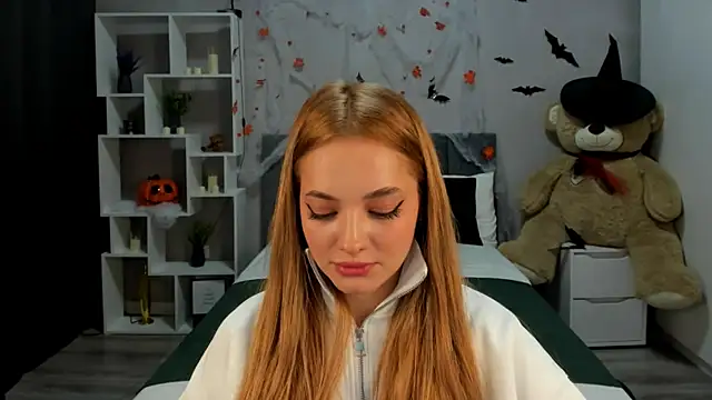 Snapshot of MelanieAlves chatting on 4, 11, 2025 MelanieAlves online show from 4, 11, 2025