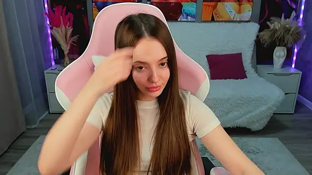 MelanieAlves online show from 4, 2, 2026