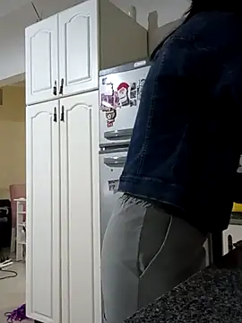 Camilitah online show from 10, 10, 2025