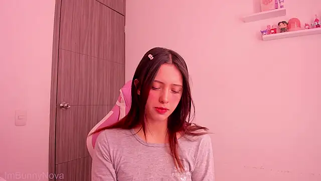 ImBunnyNova online show from 10, 5, 2026
