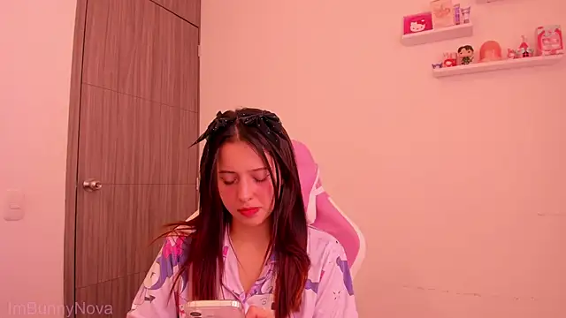 Snapshot of ImBunnyNova chatting on 27, 6, 2026 ImBunnyNova online show from 27, 6, 2026
