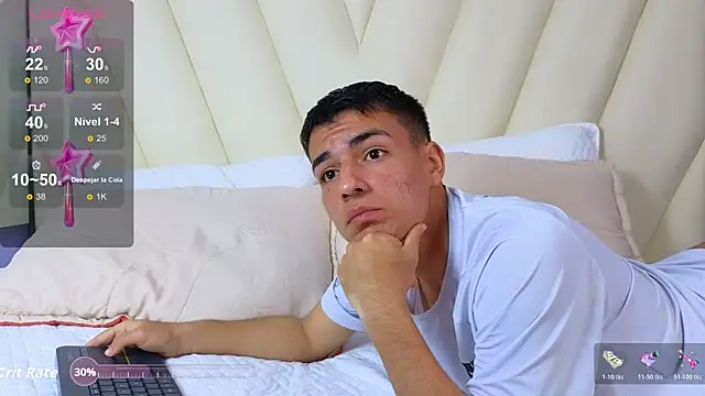 Hotboy21  online show from 21, 10, 2025