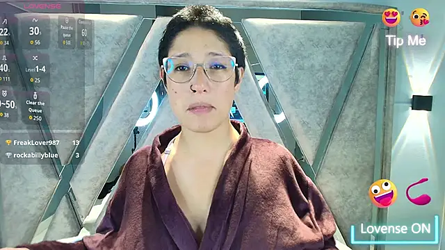 Elaine87  online show from 11, 11, 2025