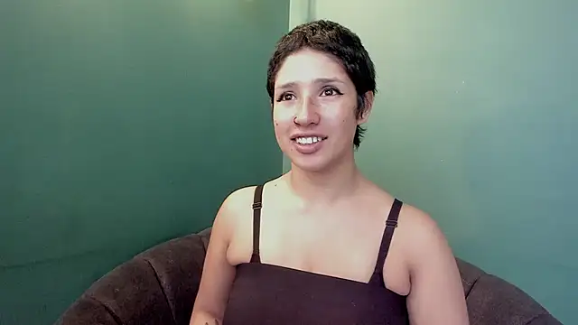 Elaine87  online show from 2, 12, 2025