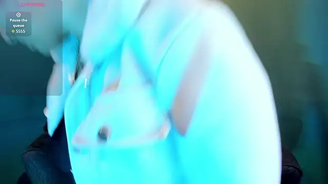 Elaine87  online show from 8, 11, 2025