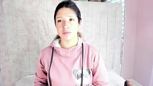 Elaine87  online show from 30, 10, 2025