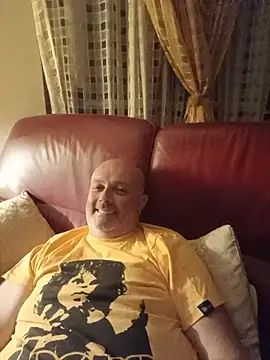 Snapshot of Alexis_Bull chatting on 27, 6, 2026 Alexis Bull online show from 27, 6, 2026
