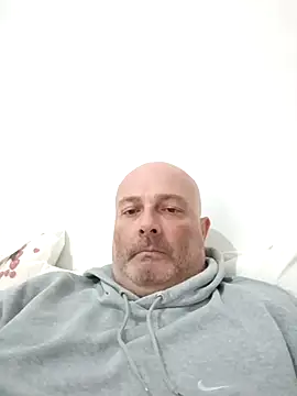 Alexis Bull online show from 6, 11, 2025