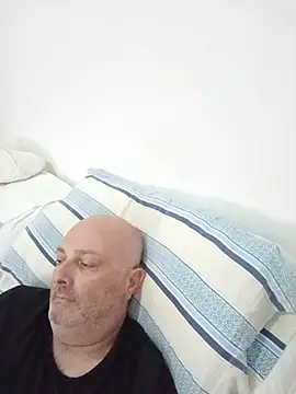 Alexis Bull online show from 22, 5, 2026