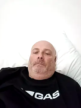 Alexis Bull online show from 28, 3, 2026