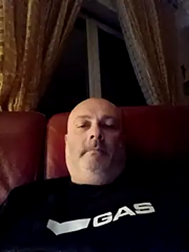 Alexis Bull online show from 26, 3, 2026