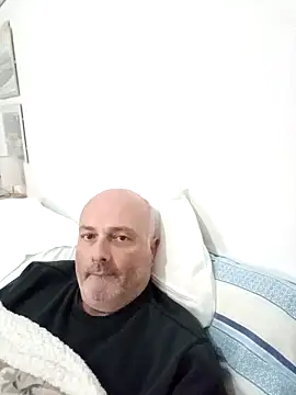 Alexis Bull online show from 28, 11, 2025