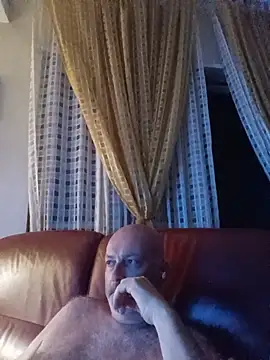 Snapshot of Alexis_Bull chatting on 17, 7, 2026 Alexis Bull online show from 17, 7, 2026