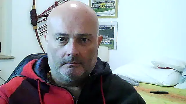 Alexis Bull online show from 14, 11, 2025