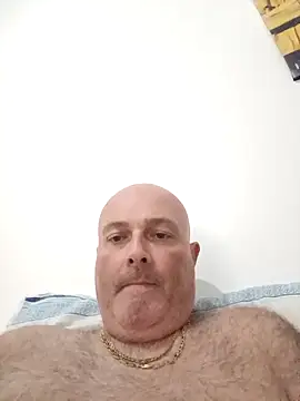 Alexis Bull online show from 14, 10, 2025