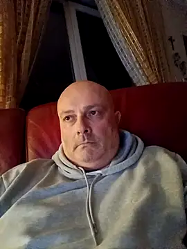 Alexis Bull online show from 18, 3, 2026