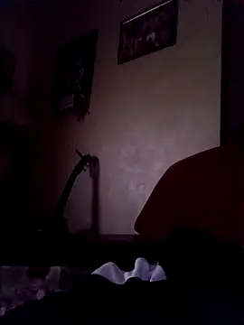 Alexis Bull online show from 19, 3, 2025