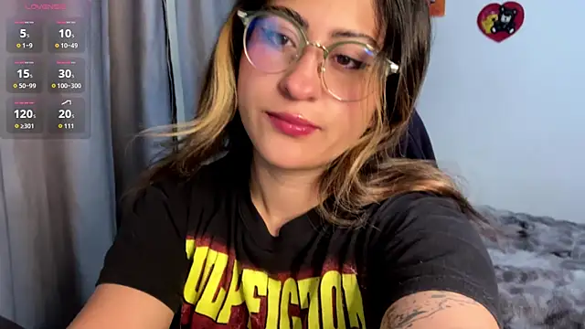 emma  bell  online show from 1, 10, 2025