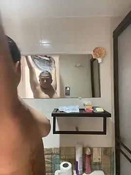 carlafox05 online show from 16, 4, 2026