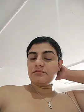 Snapshot of carlafox05 chatting on 8, 2, 2026 carlafox05 online show from 8, 2, 2026