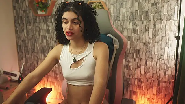 bonniie 98  online show from 19, 5, 2026