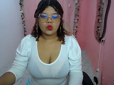 natalietits1 online show from 4, 10, 2025