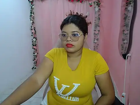 natalietits1 online show from 18, 9, 2025