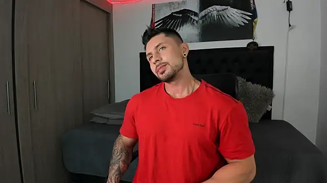 santi aesthetic online show from 23, 3, 2025