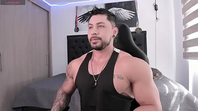 santi aesthetic online show from 19, 11, 2025