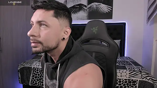 santi aesthetic online show from 31, 7, 2026