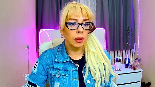 KatrinaCharm online show from 15, 9, 2025