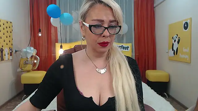 KatrinaCharm online show from 7, 10, 2025