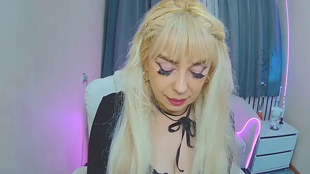 KatrinaCharm online show from 7, 11, 2025