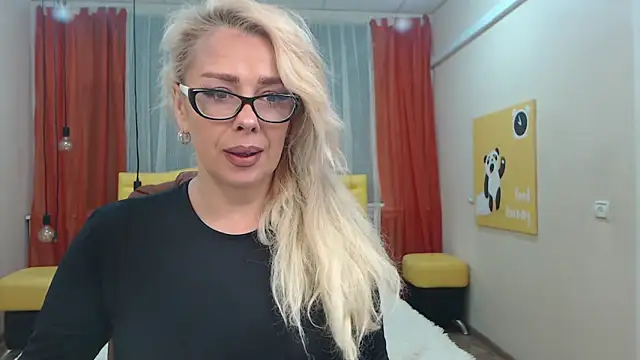 KatrinaCharm online show from 9, 9, 2025