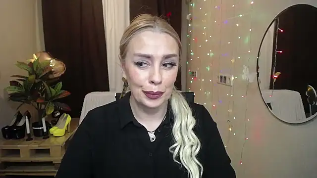 KatrinaCharm online show from 22, 3, 2025