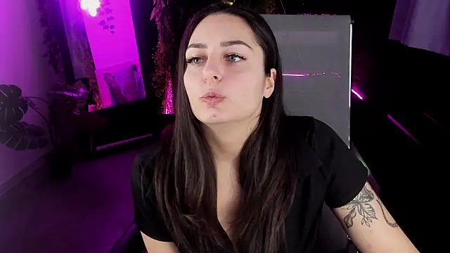 ValeriiMills online show from 11, 2, 2026