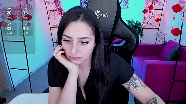 ValeriiMills online show from 15, 4, 2026