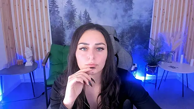 Snapshot of ValeriiMills chatting on 2, 12, 2025 ValeriiMills online show from 2, 12, 2025