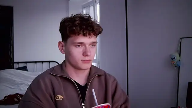 Snapshot of DanyDavis chatting on 18, 9, 2025 DanyDavis online show from 18, 9, 2025