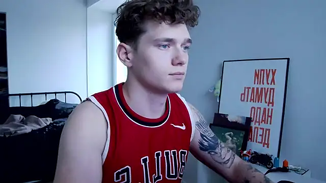 Snapshot of DanyDavis chatting on 30, 9, 2025 DanyDavis online show from 30, 9, 2025