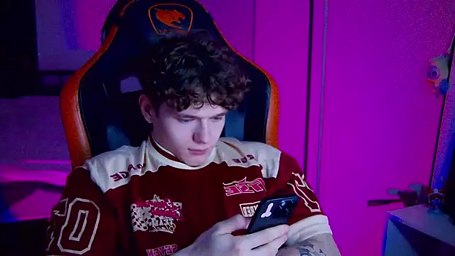 Snapshot of DanyDavis chatting on 13, 9, 2025 DanyDavis online show from 13, 9, 2025