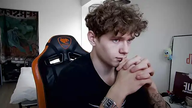 Snapshot of DanyDavis chatting on 15, 9, 2025 DanyDavis online show from 15, 9, 2025