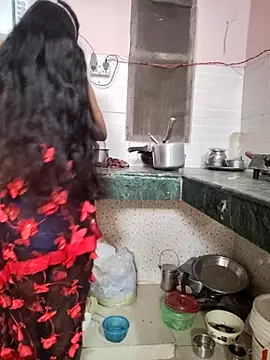 Desi Bhabi 01 online show from 4, 12, 2025