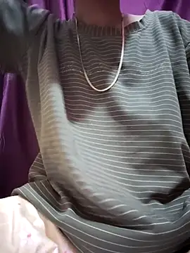 Snapshot of Desi_Bhabi_01 chatting on 2, 10, 2025 Desi Bhabi 01 online show from 2, 10, 2025