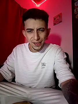 Snapshot of Chris__Jones chatting on 7, 10, 2025 Chris Jones online show from 7, 10, 2025