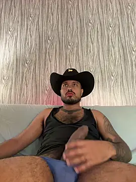 Snapshot of PapiStan chatting on 8, 2, 2026 PapiStan online show from 8, 2, 2026