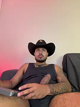 Snapshot of PapiStan chatting on 1, 3, 2026 PapiStan online show from 1, 3, 2026