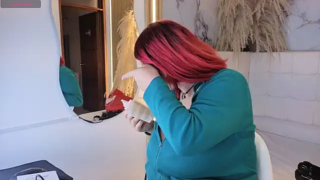 Cerecitaa02  online show from 13, 4, 2026