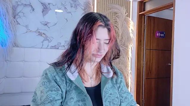 Cerecitaa02  online show from 7, 10, 2025